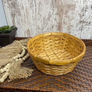 Vintage Woven Wicker Round Basket